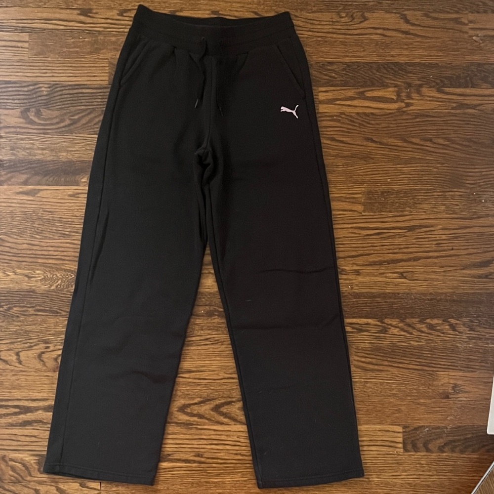 Women’s Puma Black Wide Leg Sweatpants, S
